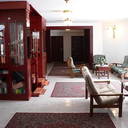 Hotel Inga 3*